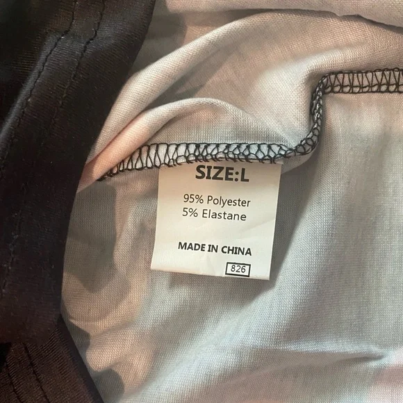 Retro Floral Print T-Shirt New in Packaging - Picture 8 of 9